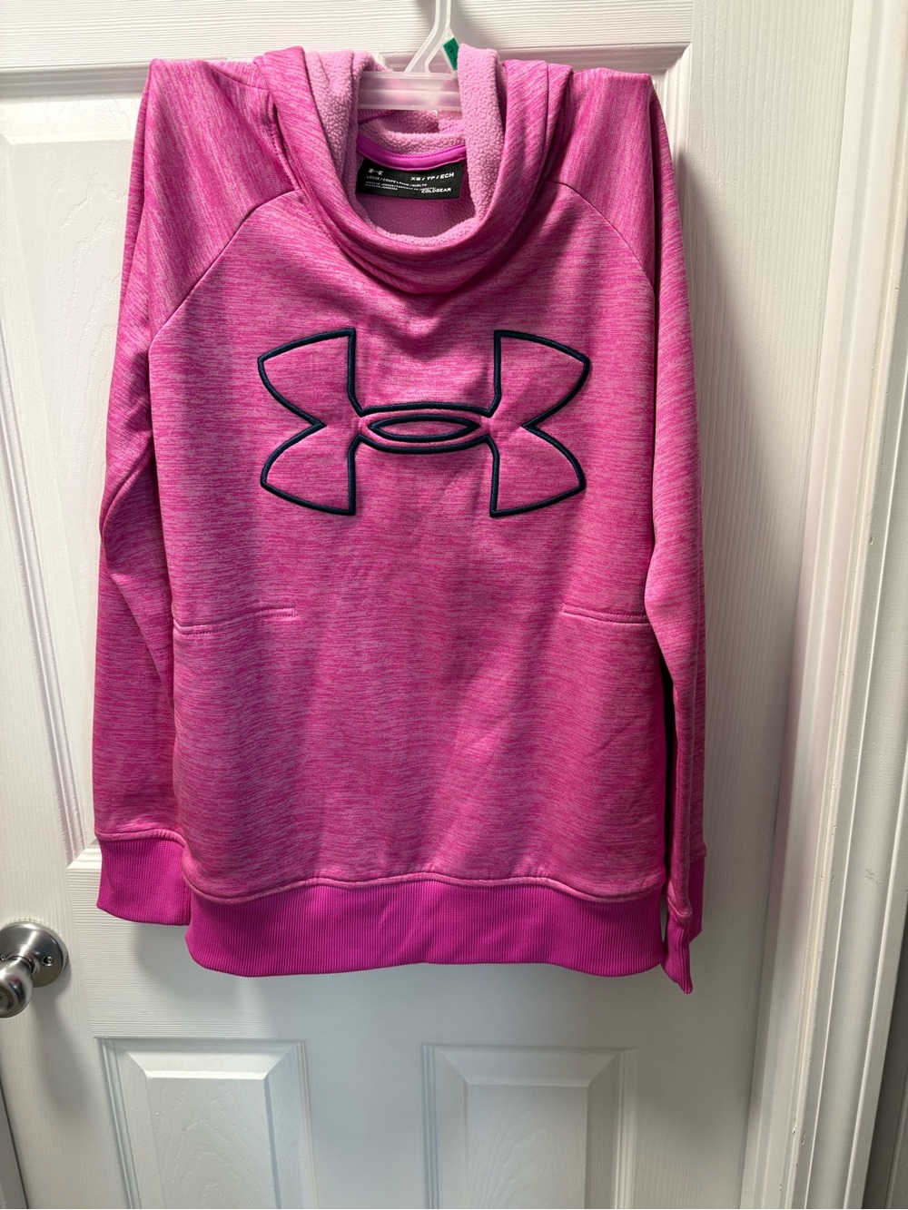 Under Armour Heathered Pink Hoodie Pullover with Logo